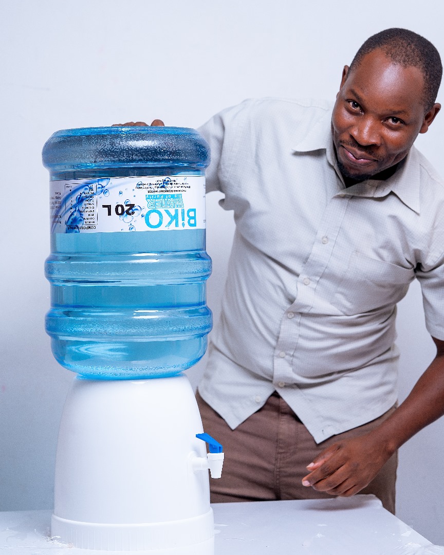 Delivery person scanning QR code